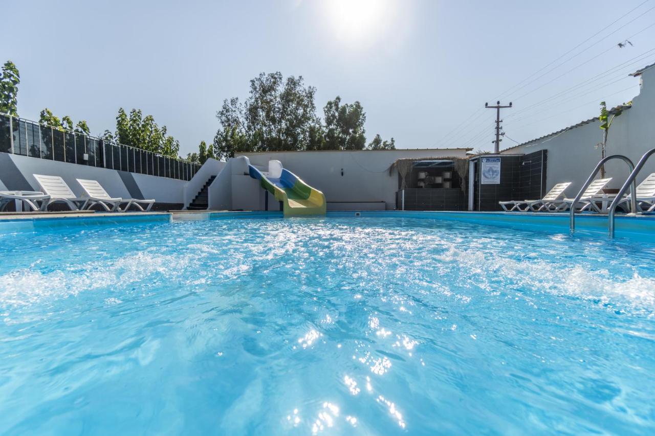 Отель Club Sideris Измир Экстерьер фото